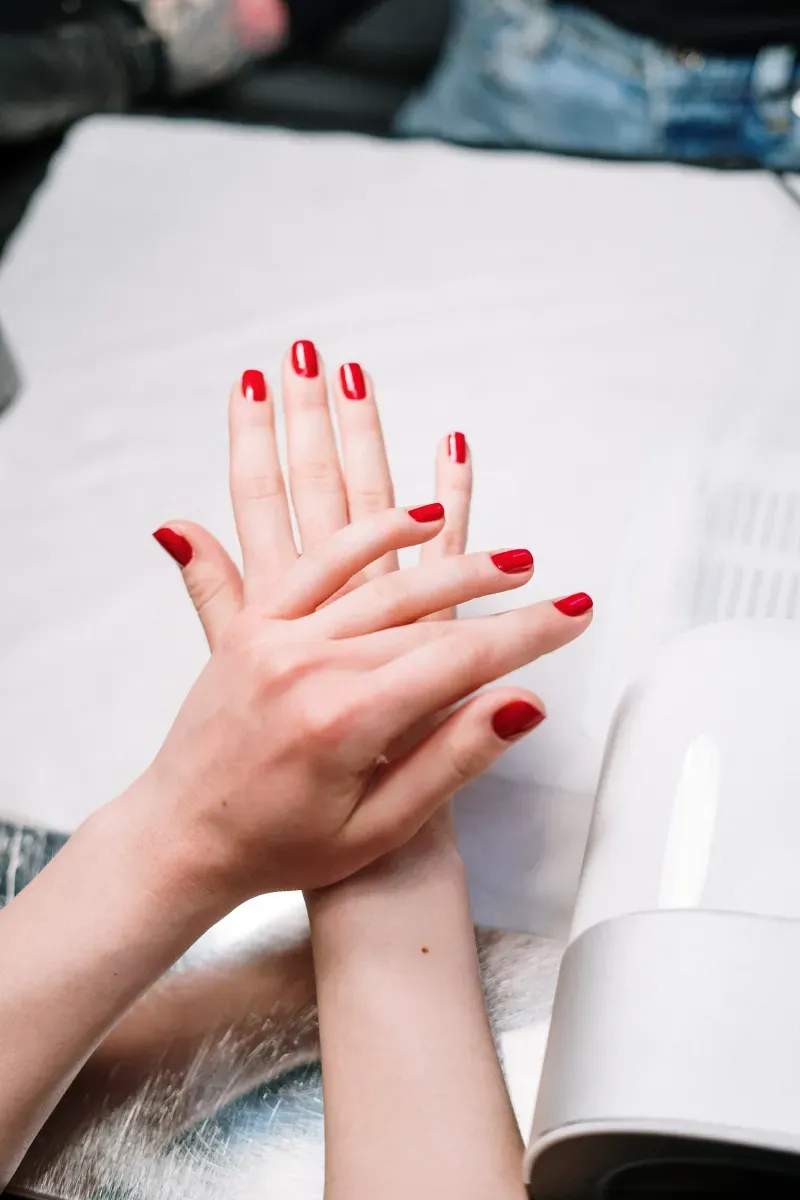 Renforcement des ongles naturels